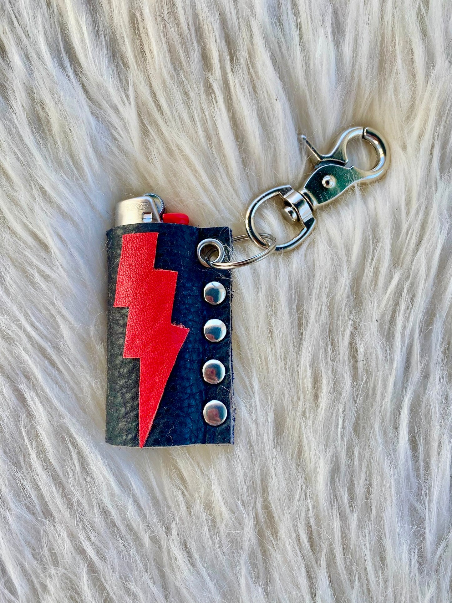 Rock n' Roll Lighter Case w/ No Chain